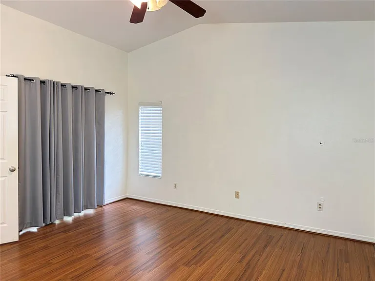 414 Ulelah Ave — Photo 13