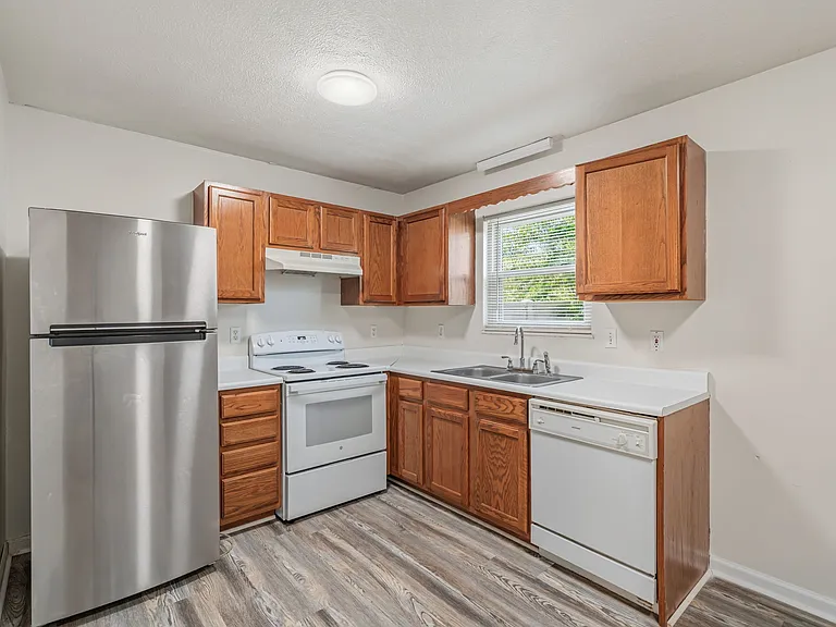 5205 Cub Cir #2 — Photo 7