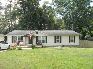 1535 Parton Dr, Kingsport, TN 37660