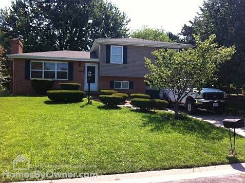 1st image of 5805 Steven Dr