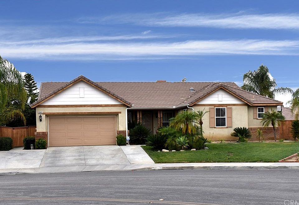 1st image of 13345 Varsity Ln