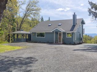 433 Hawksdale Dr, Grants Pass, OR 97526