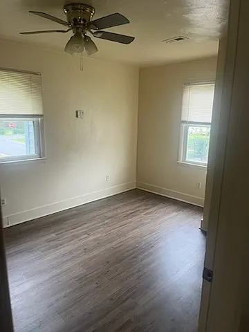 201 Raleigh Ave #B — Photo 3