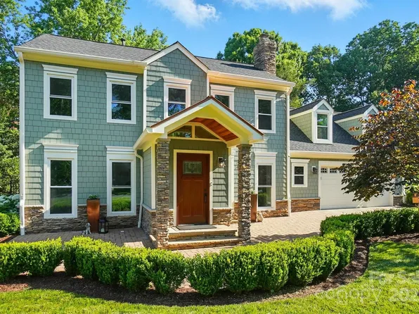 4825 Deanscroft Dr, Charlotte, NC 28226