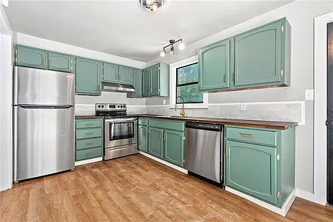 1st image of 599 Lee Road 15
