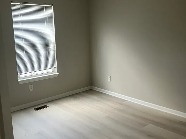 10363 Bronze Dr — Photo 22