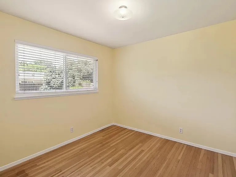 9036 New Dawn Dr — Photo 8