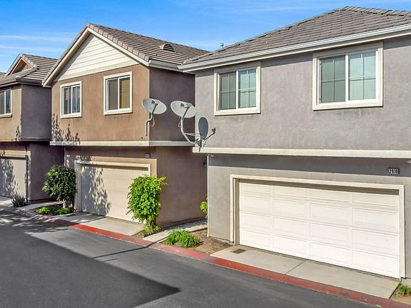 2nd image of 12910 Four Palms Ln