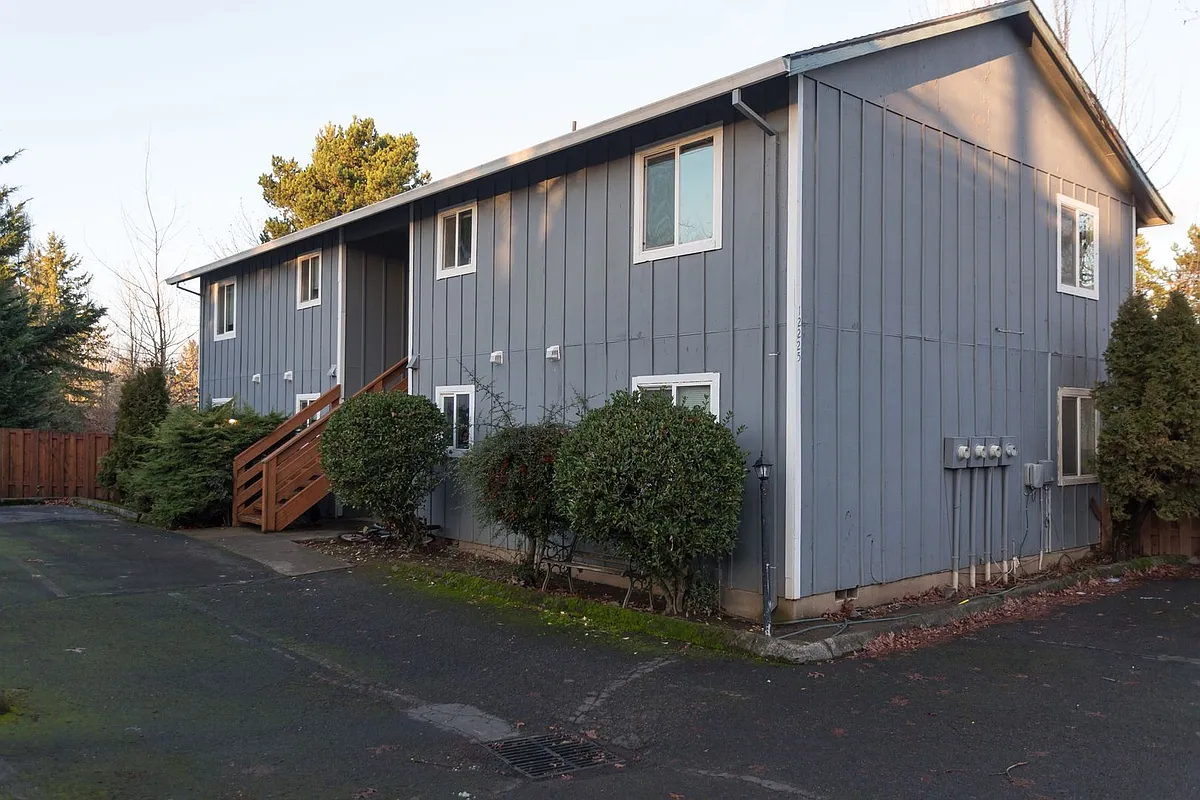 Building Photo - 12225 SW Longhorn Ln