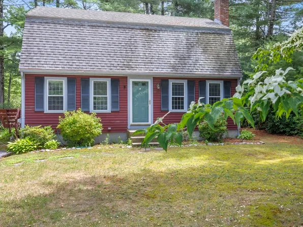 54 Lantern Ln, Plymouth, MA 02360