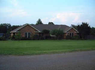 127 Ridge Oak Dr, Red Oak, TX 75154