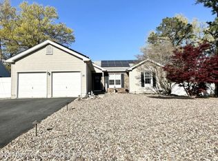 158 Sextant Rd, Manahawkin, NJ 08050