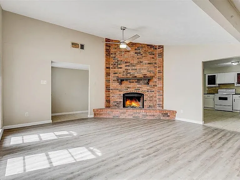 1316 Royster Rd — Photo 4
