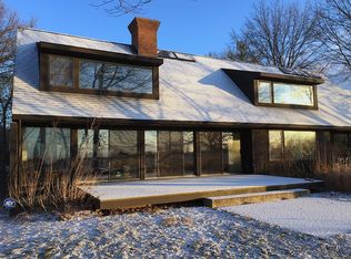 403 Yankee Ridge Ln, Urbana, IL 61802