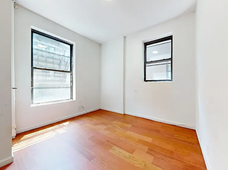 158 W 84th St #2C — Photo 7