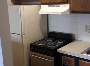 229 18th St APT 104, Dracut, MA 01826