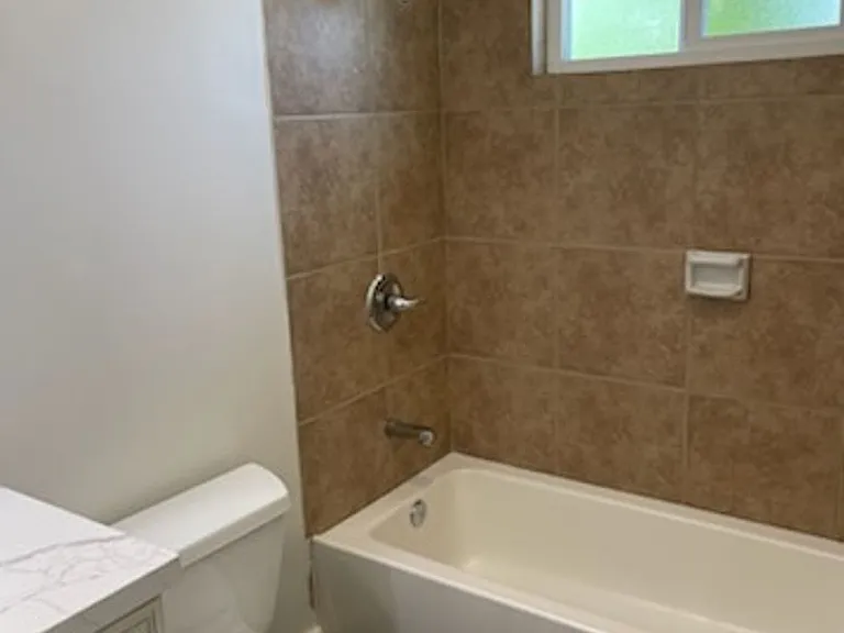 Apt 7222 Whittier — Photo 20