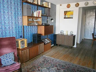 Sold by Robert E. Hill 