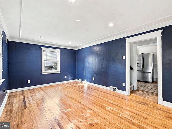 4th image of 509 Grand Ave