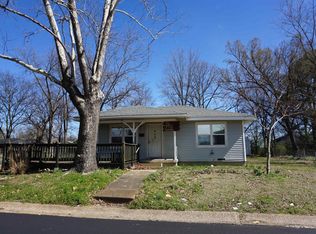 406 S Maple St, Searcy, AR 72143