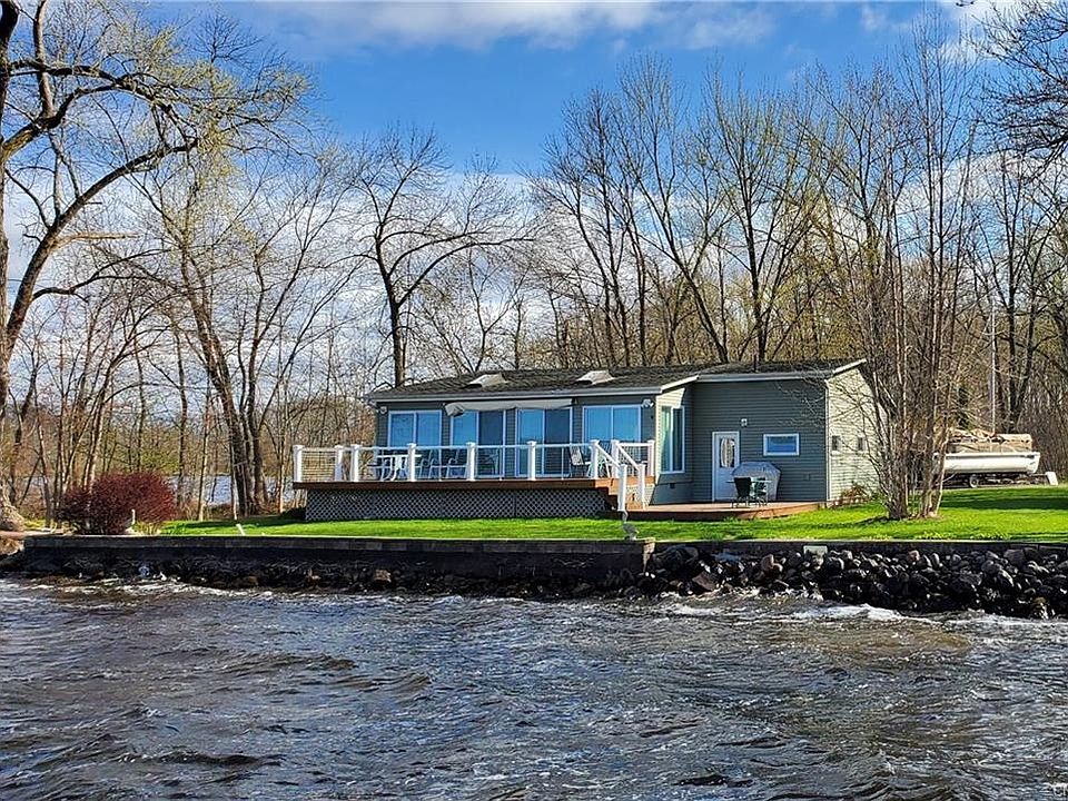 1st image of 169 Shaw Rd