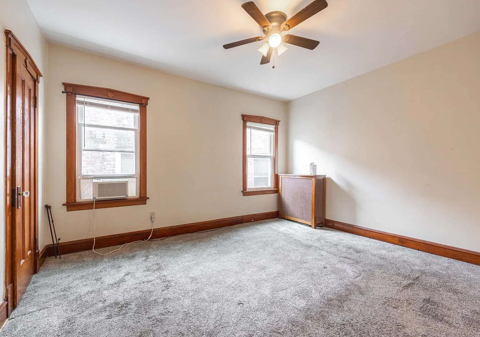 3 bed, $2,250 — Photo 4