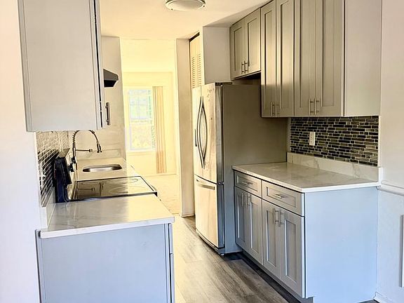 4th image of 8435 Snowden Oaks Pl