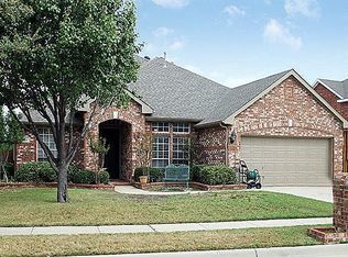 310 Ravenna Rd, Lake Dallas, TX 75065