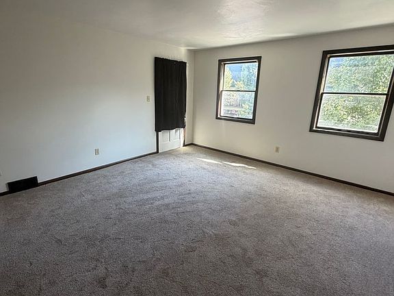 3rd image of 159A Market St Floor 2
