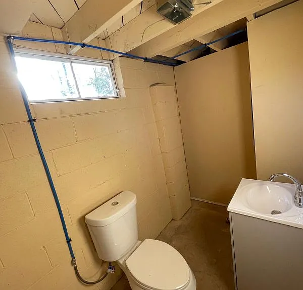 20495 Mendota St — Photo 13