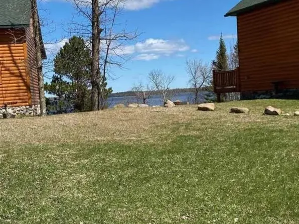 10534 Bittersweet Ln, Kabetogama, MN 56669