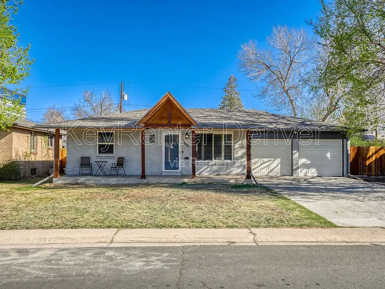4481 E Bails Pl — Photo 2