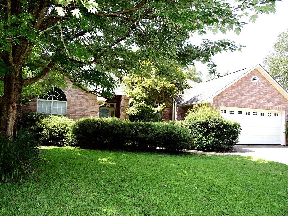 1st image of 4524 Parkside Ln