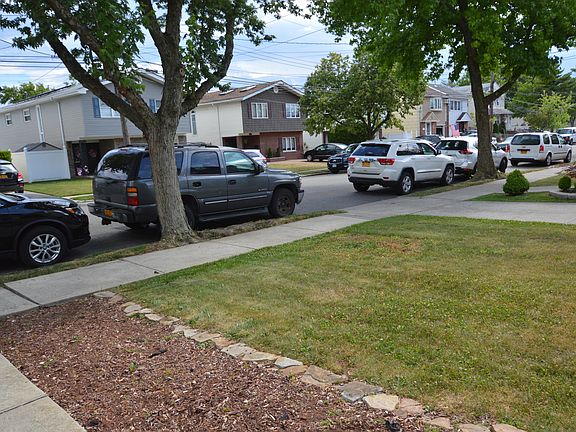 5th image of 41 E Stroud Ave