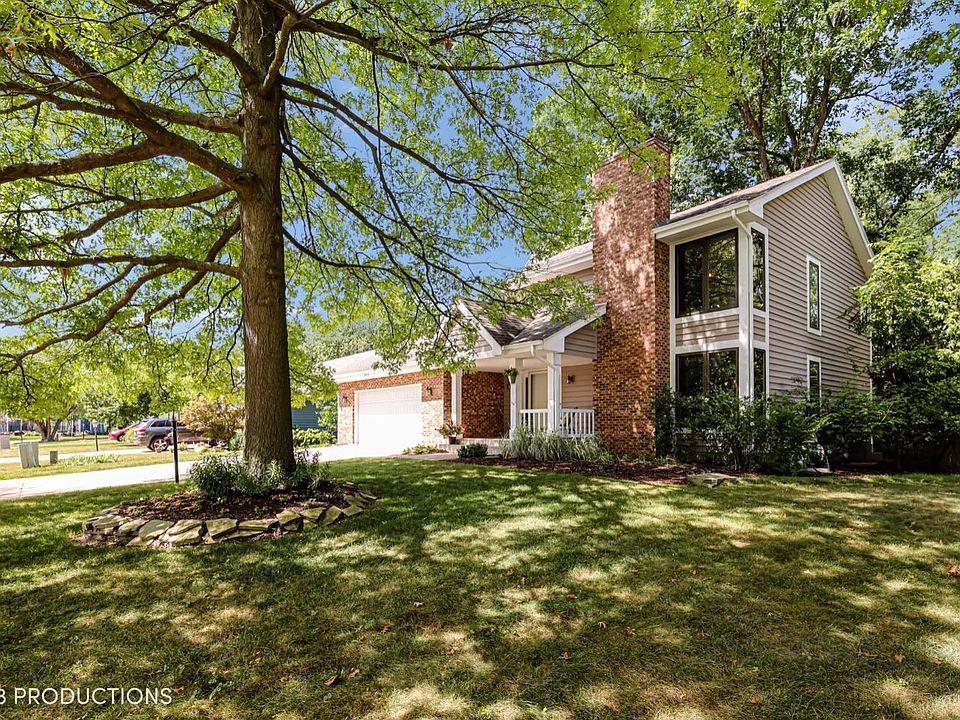 1st image of 3816 Chimney Hill Dr