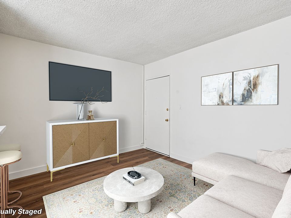 1st image of 220 S Commonwealth Ave APT 108