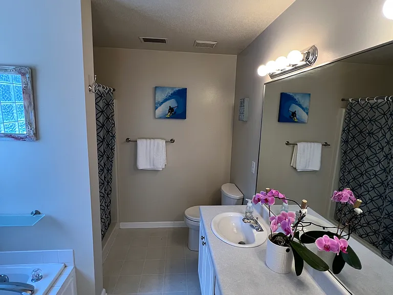 104 Adams Ct — Photo 6