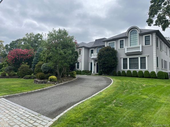302 Hewlett Neck Rd