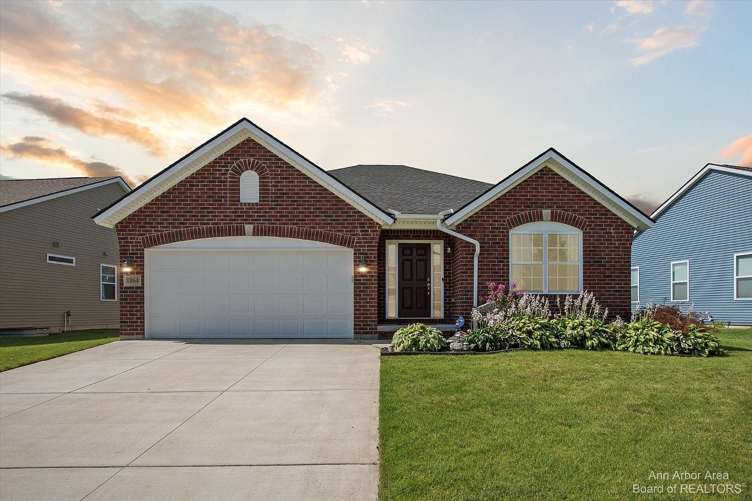 8864 Creekway Dr, Ypsilanti, MI 48197 Zillow