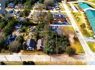 951 Hendley St, Macon, GA 31204