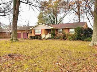 44 Sandra Ln, Athens, AL 35611