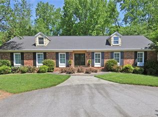 3939 Quilling Rd, Winston Salem, NC 27104