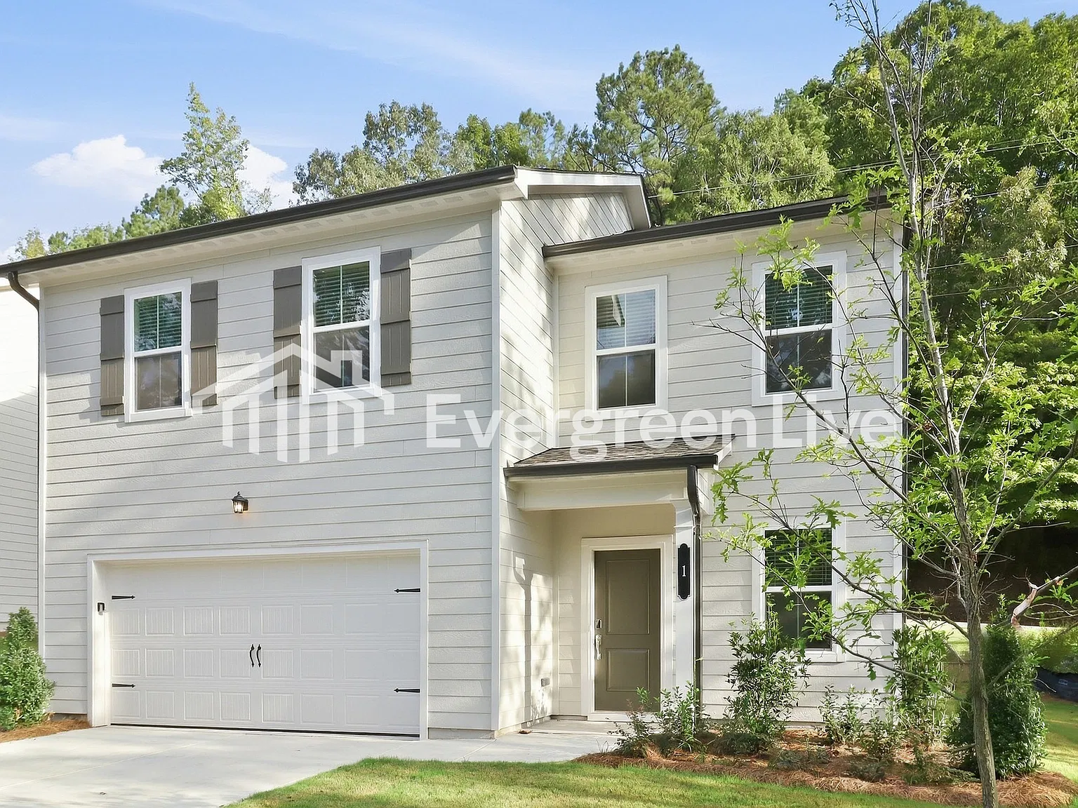 4 bed, 2.5 bath, 1809 sqft, $2,085 — Photo 2