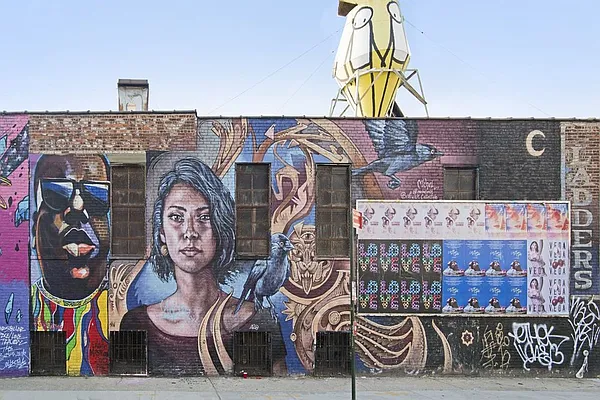 Rented by REAL New York | media 39