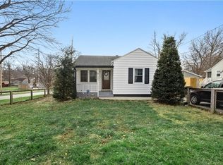 1200 Edgemont St, Des Moines, IA 50315