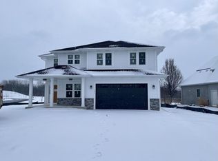 583 Hunter Dr, Mount Pleasant, WI 53406