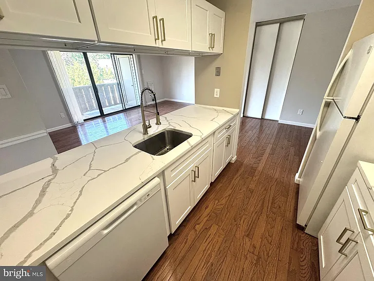 1502 The Woods — Photo 15