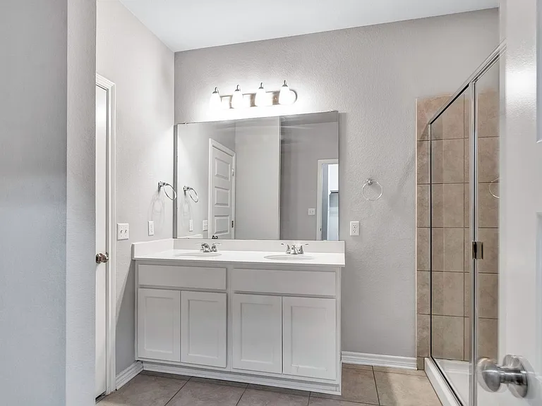 216 Syrah Ct — Photo 14