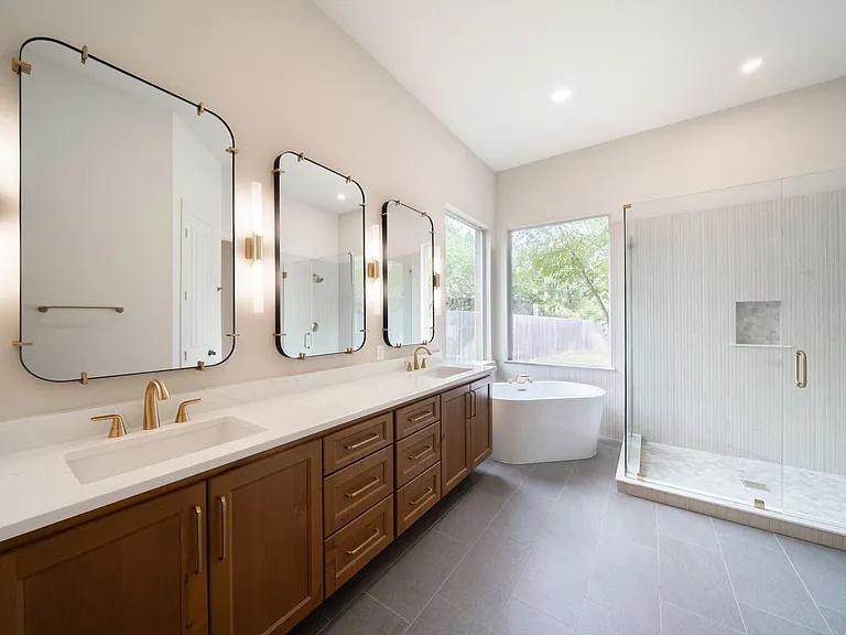 7523 Steeple Dr — Photo 24
