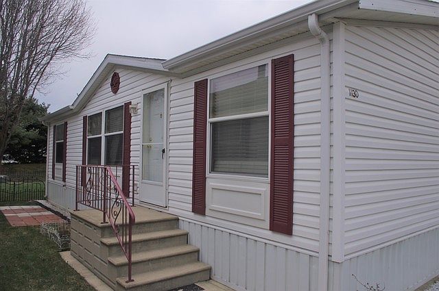 1st image of 1130 Ash Ct